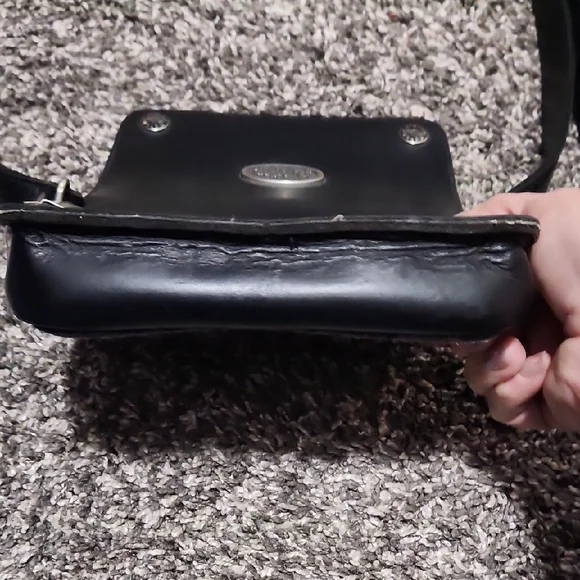 Black Leather Crossbody Bag - Picture 5 of 6